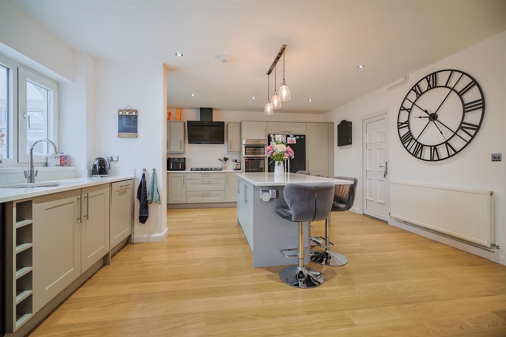 St. Andrews Close, Mayals, Swansea, SA3 5DX